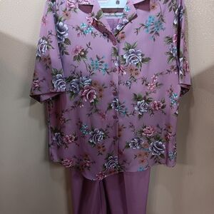 BonWorth 2pc Pink Floral Button-Front Blouse And Pink PantsSize M